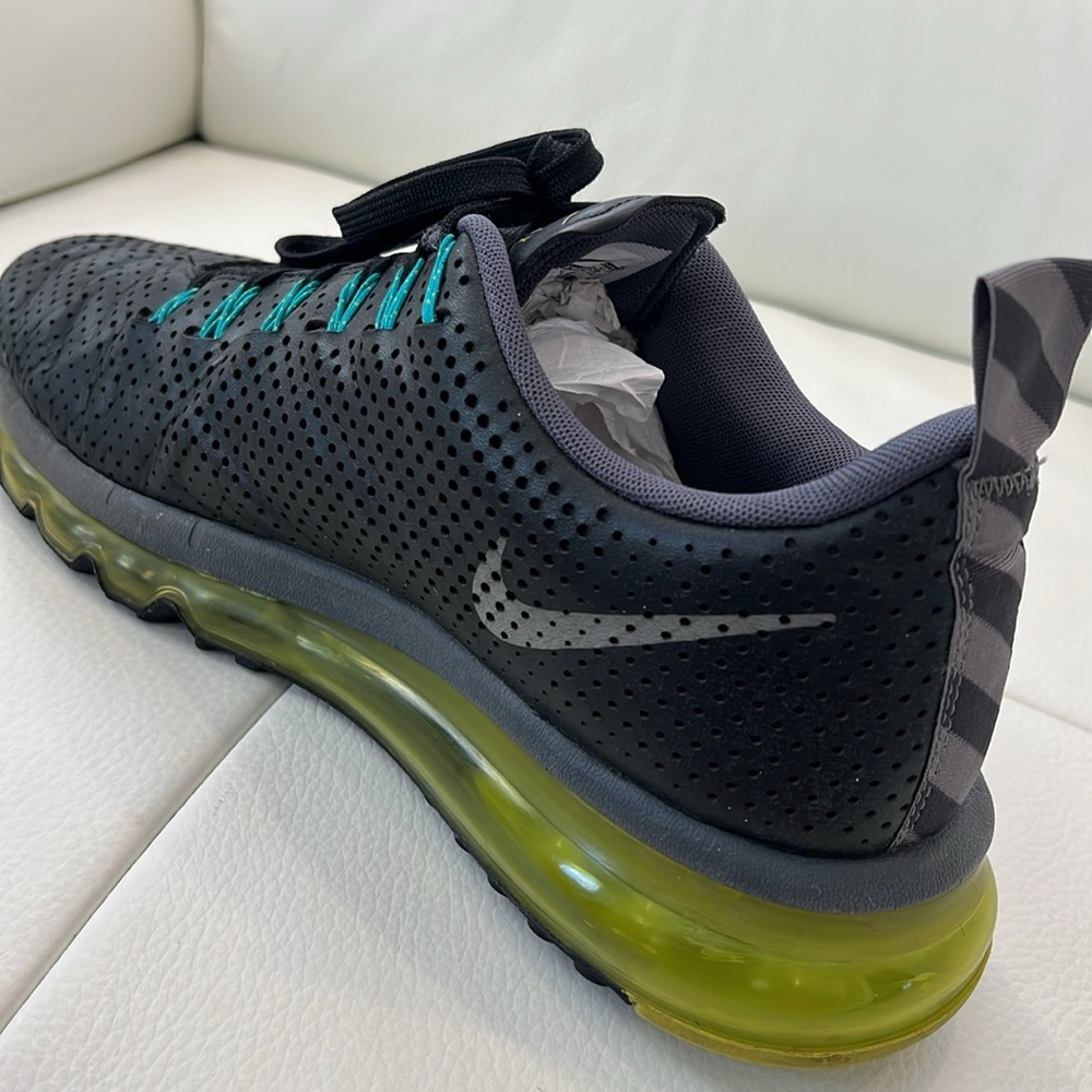 Air Max Motion Black Volt Mens Sz 11.5 EUC 631767-003 - Picture 10 of 17